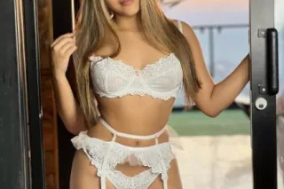 AVAILABLE 💦❤ AND READY 🍆AND HONRY 🍑NOW AND WETS 💦🍆 AND READY TO HAVE FUN ❤ - Image 3